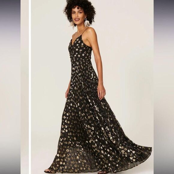 DELFI Collective Aria Star Print Gown - Picture 2 of 8